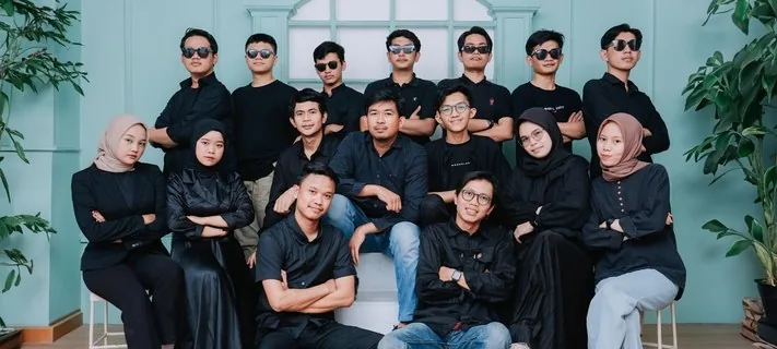 Contoh foto group dan komunitas di Lavela Photo Studio